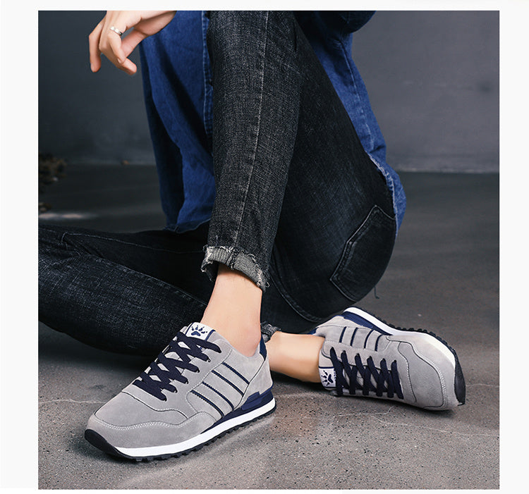 Men's casual sneakers